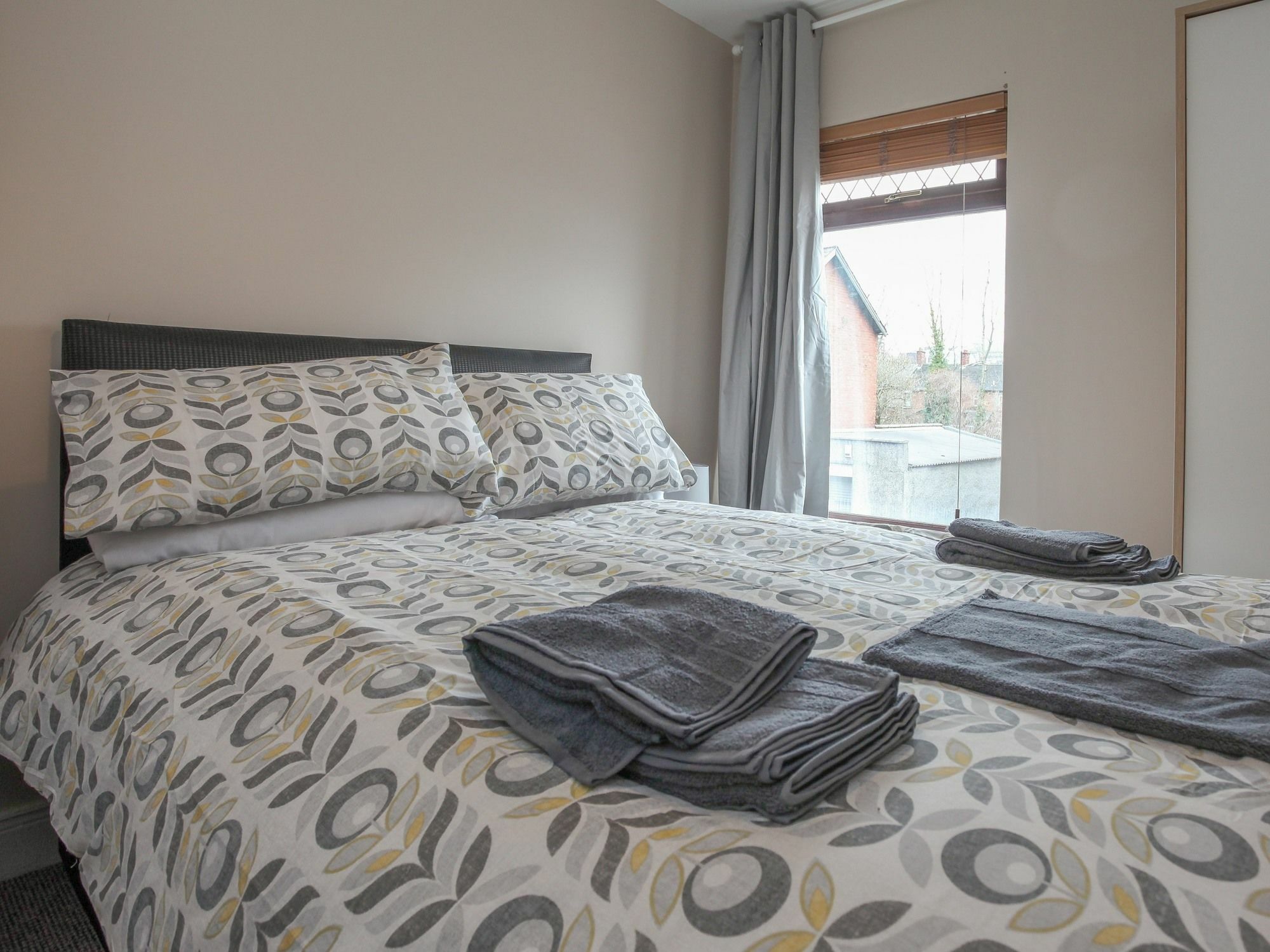 Kingston Serviced Accommodation - Donegall Avenue Belfast Exterior foto