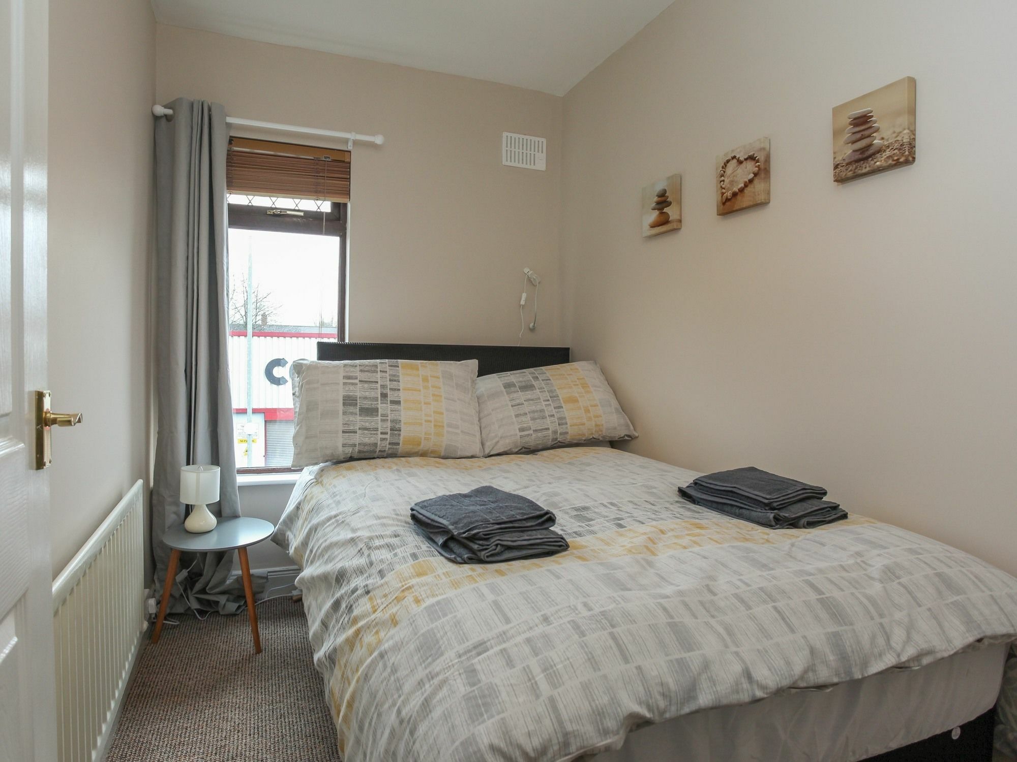 Kingston Serviced Accommodation - Donegall Avenue Belfast Exterior foto